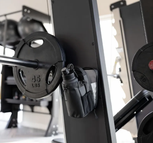 Large Capacity Magnetic Fitness Kettle Bag.